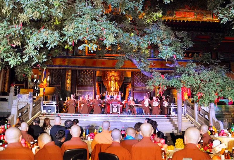 法会现场 | 荐福观音寺举行月光菩萨圣诞拜月道场暨普茶仪式